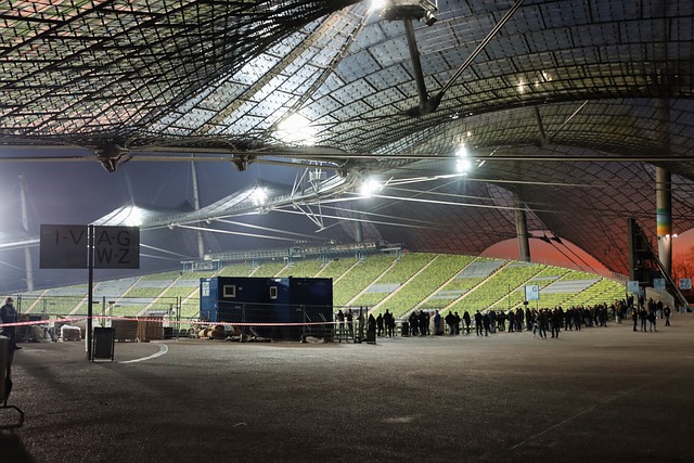 一己之力，重温06世界杯1／4决赛：齐祖大战五星巴西.